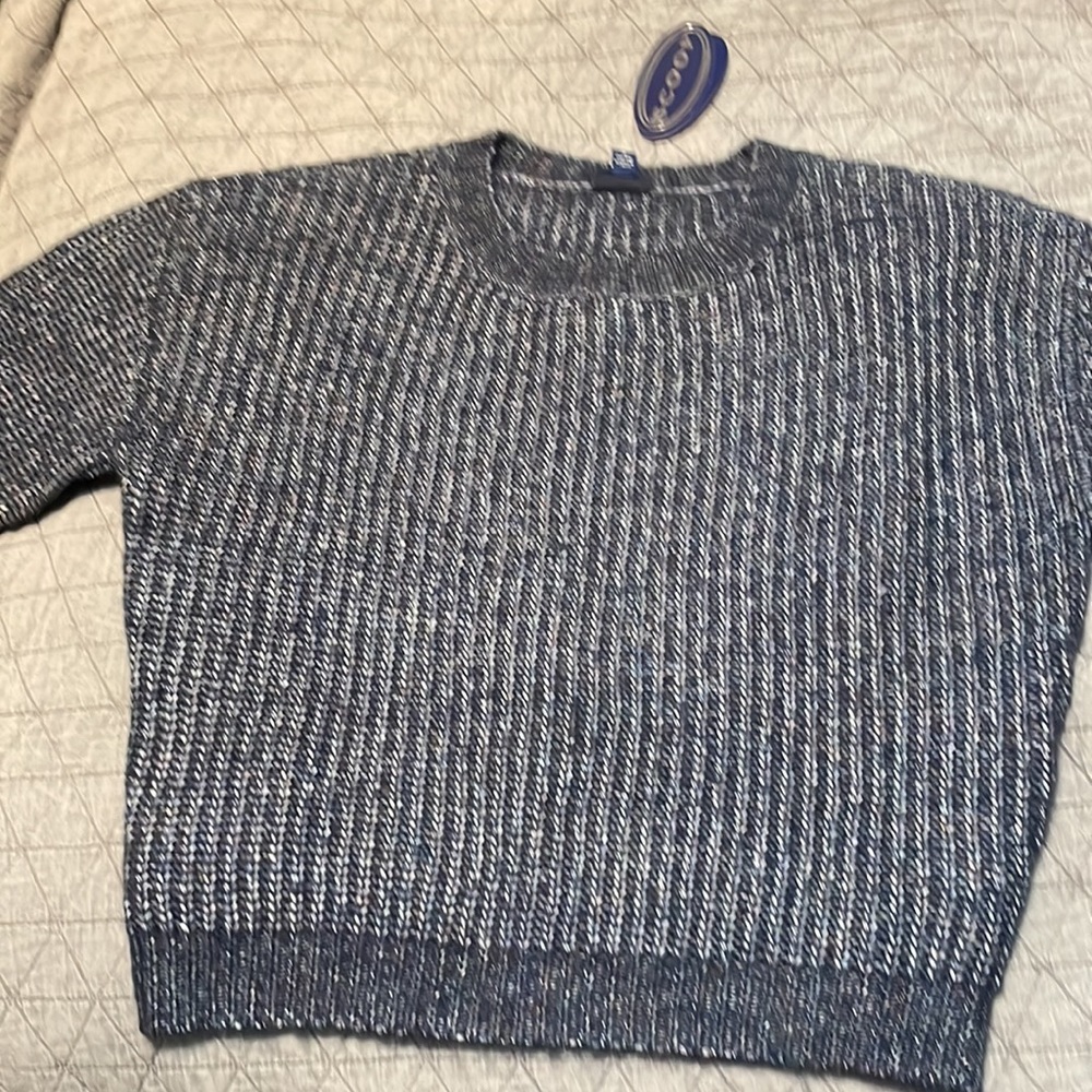 NWT Scoop crewneck sweater